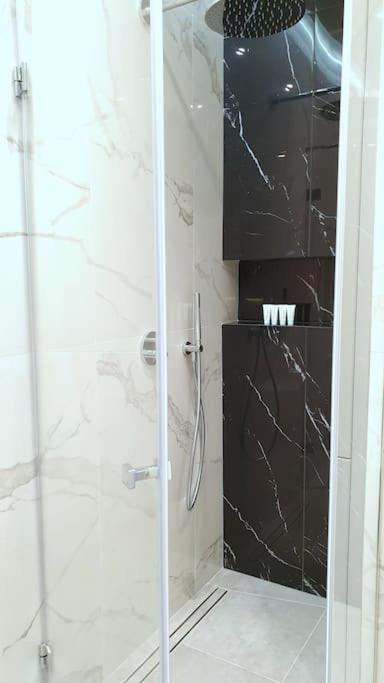 Exclusive, Unique Apartment, 2 Bathrooms, 105sqm Krakow